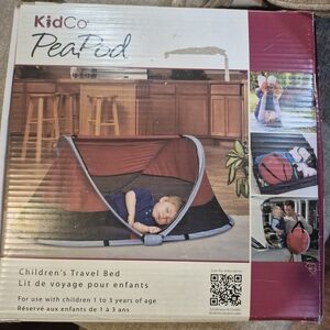 PeaPod Children's Travel Bed - Red and Black